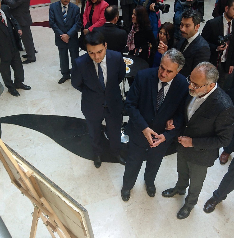 Reis Resulzade’nin Resim Sergisi Ankara’da Açıldı