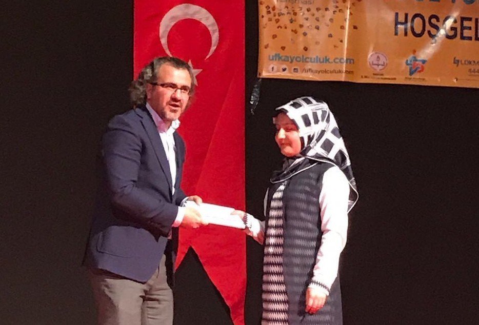 Hakkari’de Ufka Yolculuk Bilgi Ve Kültür Yarışması Semineri