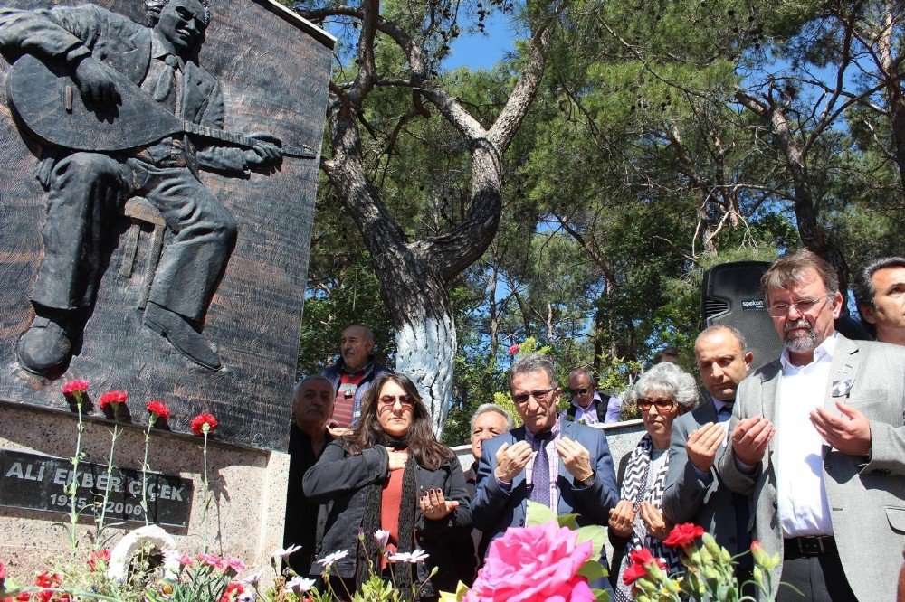 Ali Ekber Çiçek, Mezarı Başında Anıldı