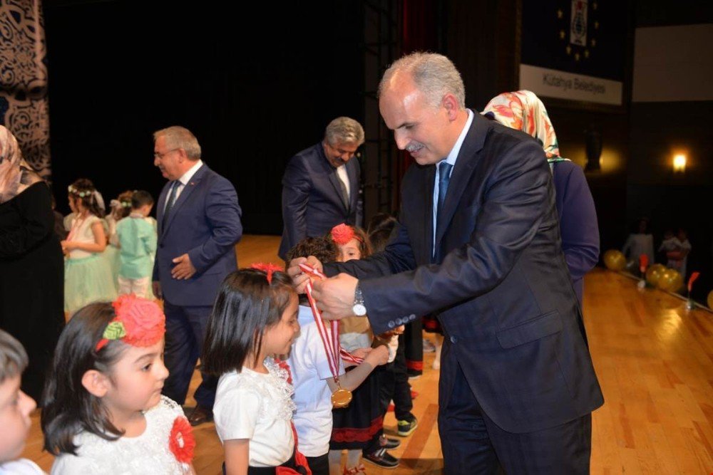 Müftü Hüseyin Hazırlar: Evlatlarımızın Dini, Milli Ve Manevi Değerlerle Donanmış Olmalarından Mutluluk Duyuyoruz