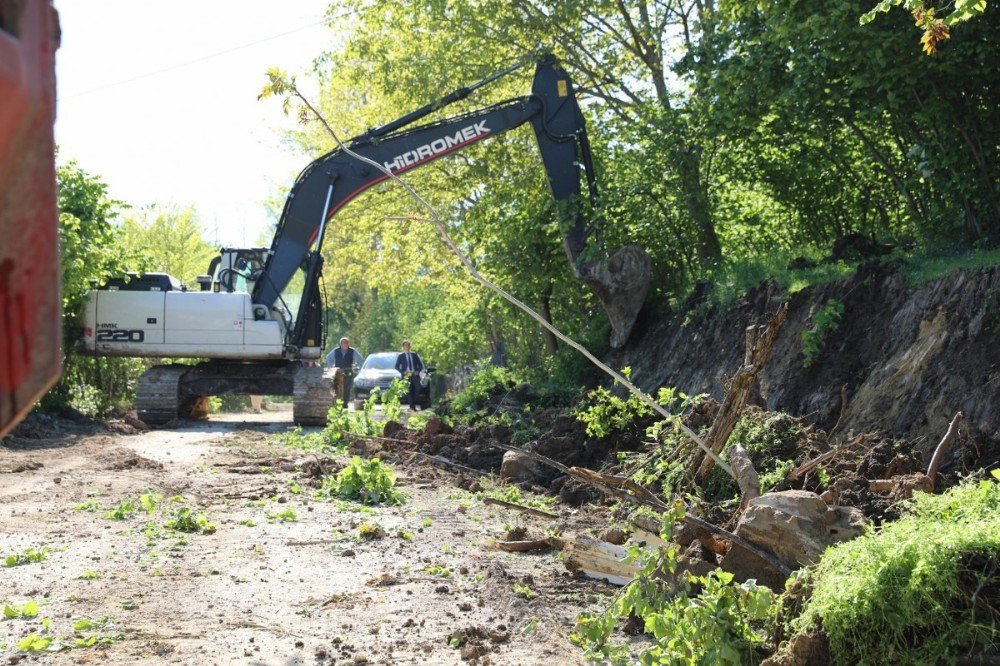 Fatsa’da Kırsalda Yol Çalışmaları