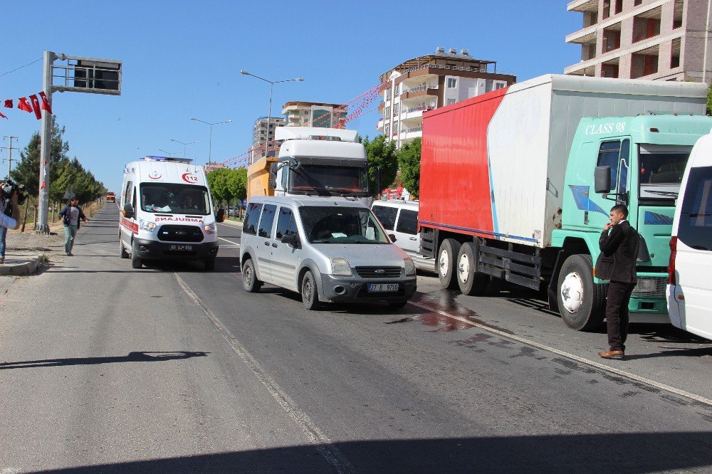 Şanlıurfa’da Zincirleme Trafik Kazası: 4 Yaralı