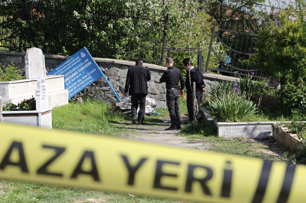 Sultangazi Eski Habibler Mezarlığında Çuval İçinde Ceset Bulundu