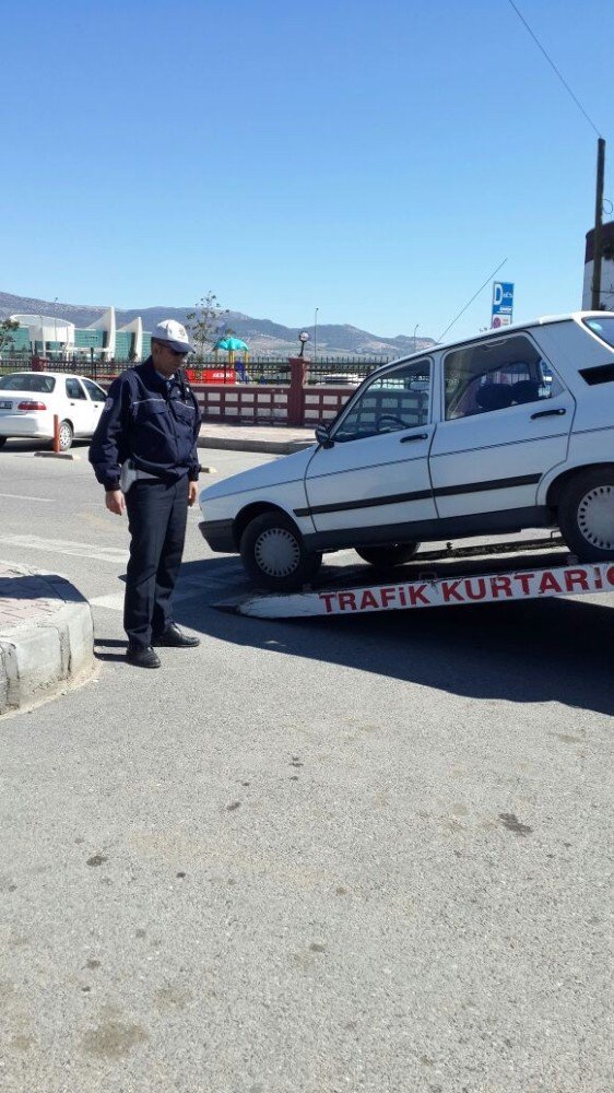 Hastane Önlerindeki Hatalı Parklara Göz Açtırılmıyor