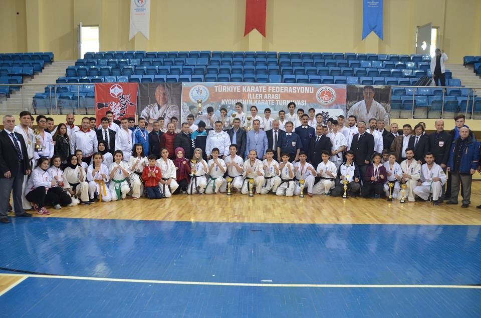 İller Arası Kyokushin Karate Turnuvası Sona Erdi