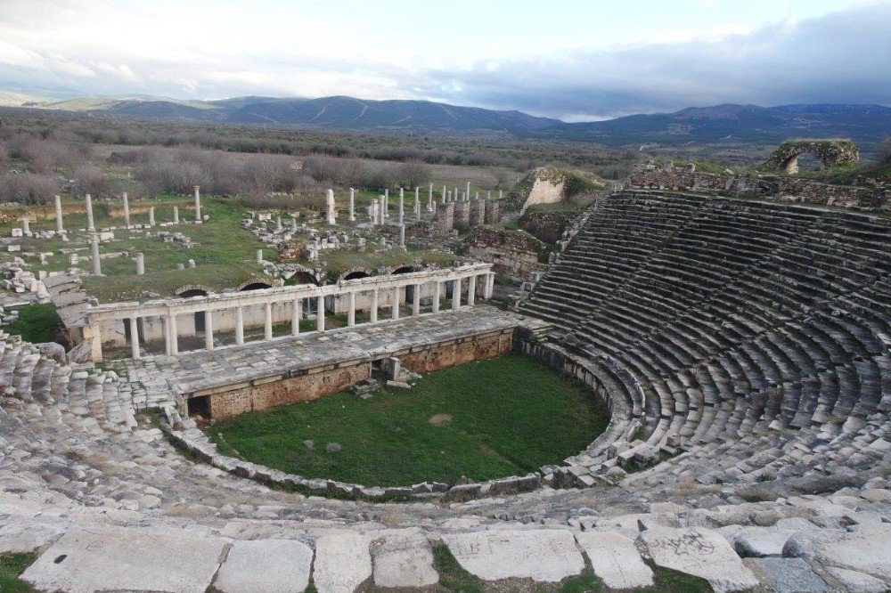 Karacasu Kan Ağlıyor