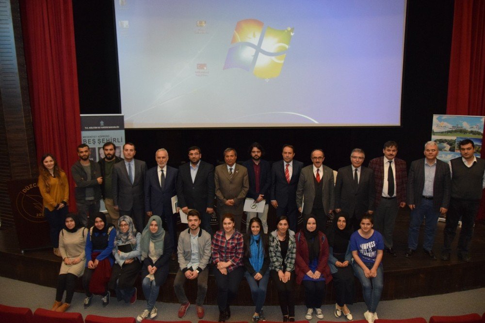 Şehir-insan Medeniyet Köprüsü Örnek Kişilikler Başlıklı Panel Düzenlendi