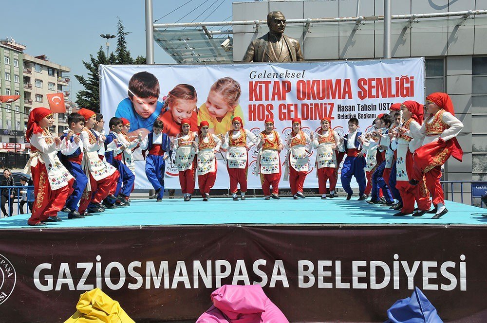 Gaziosmanpaşa’da Geleneksel Kitap Okuma Şenliği