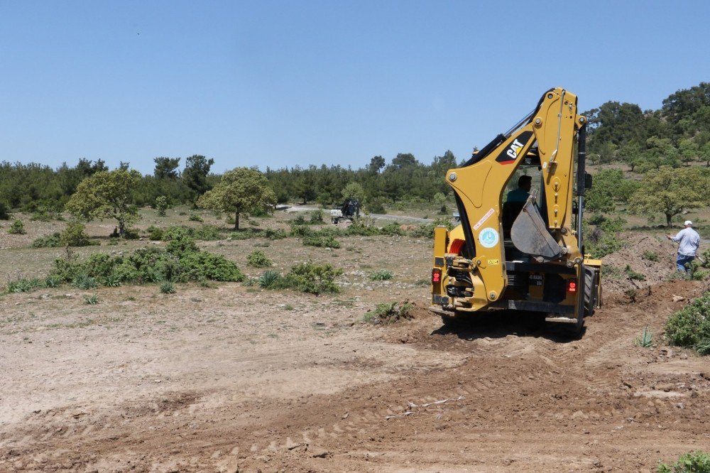 Karaveliler Mahallesinin Su Sıkıntısı Çözülüyor