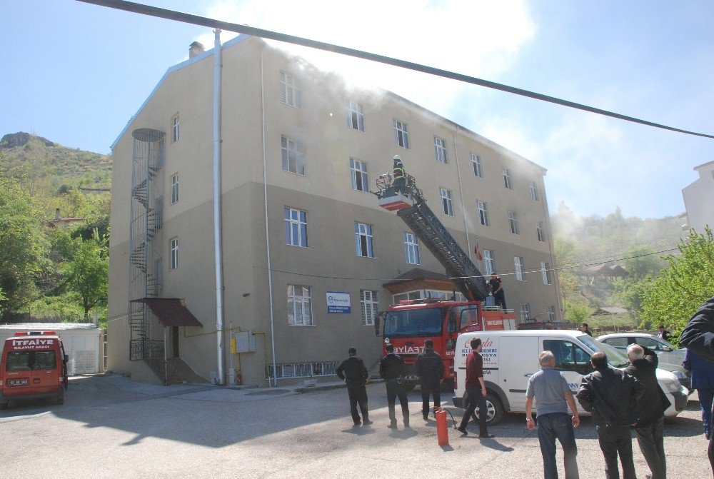 Tokat’ta Erkek Kur’an Kursunda Yangın Korkuttu