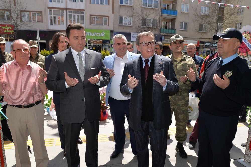 Başkan Bakıcı İş Yeri Açılışına Katıldı