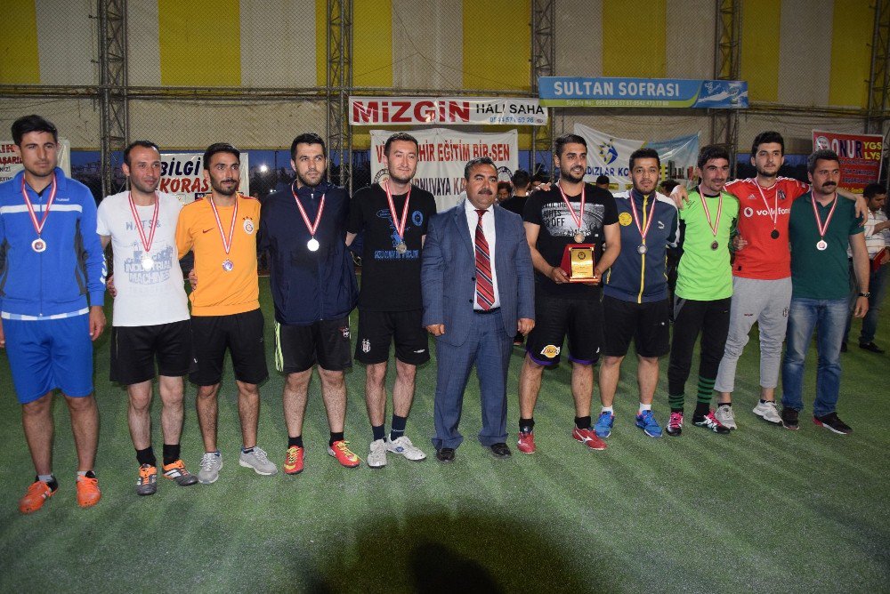 Eğitim Bir Sen Futbol Turnuvasının Finali Yapıldı