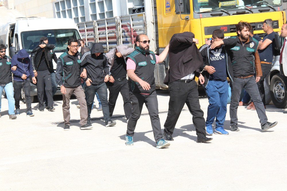 Elazığ’da Uyuşturucu Tacirlerine Operasyon