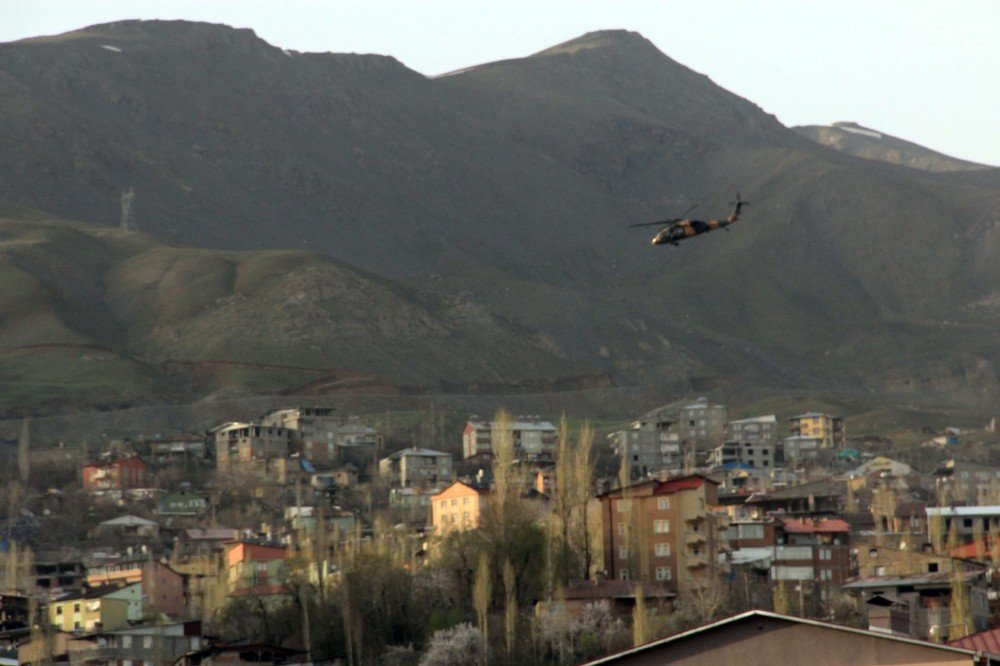 Hakkari’de Mayına Basan 4 Asker Hafif Yaralandı