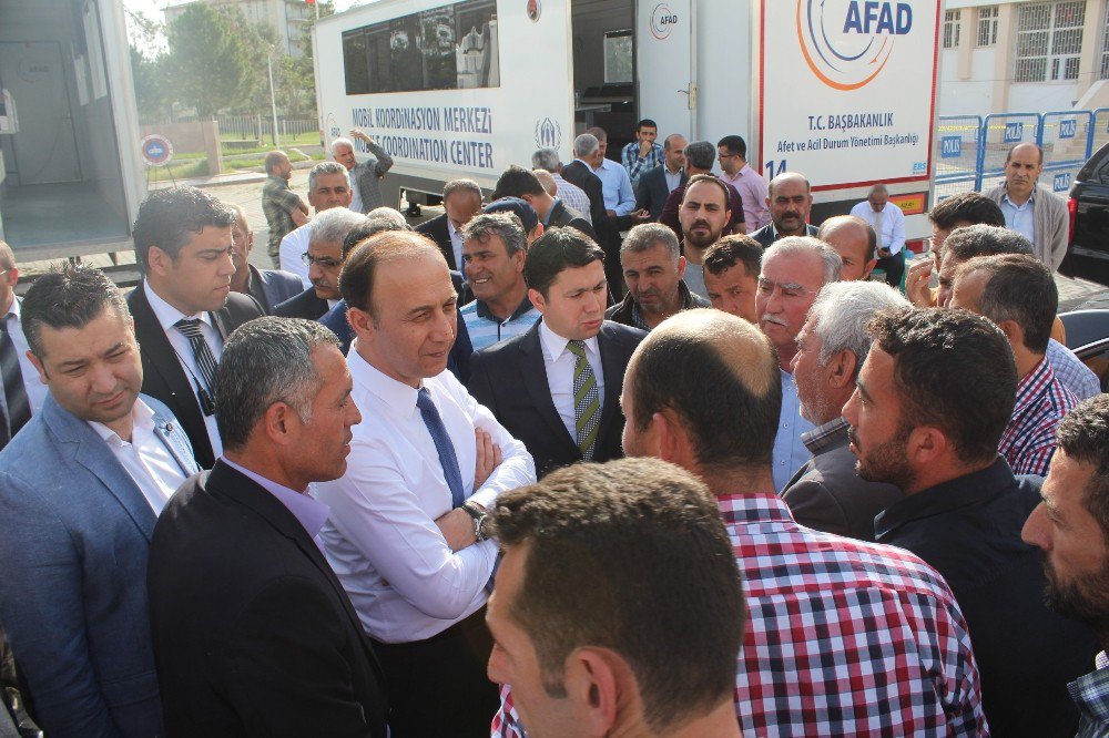 Adıyaman Valisi Abdullah Erin Depremzede Gençlerin Sıkıntılarını Dinledi