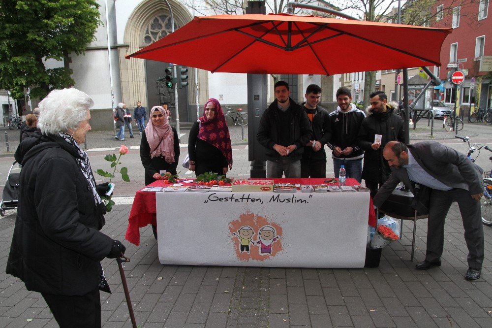 Avrupa’da "Buyrun, Ben Müslümanım" Etkinliği