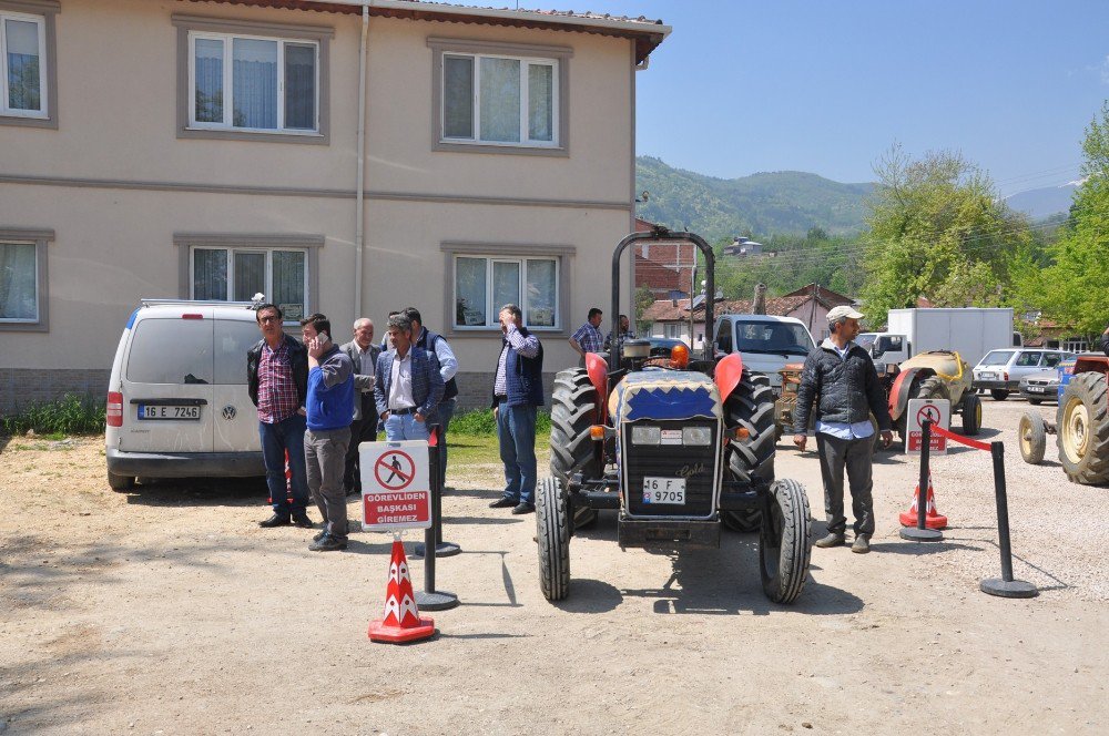 İnegöllü Çiftçinin Ayağına Hizmet