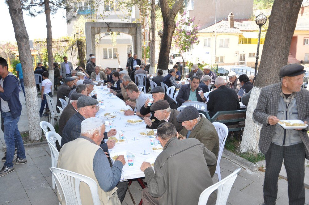 Bozüyük’te Kasımpaşalı Mahallesi Sakinlerinden Mevlit Ve Yağmur Duası