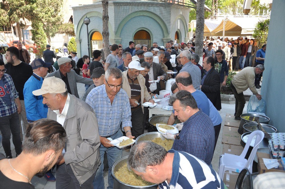 Bozüyük’te Kasımpaşalı Mahallesi Sakinlerinden Mevlit Ve Yağmur Duası