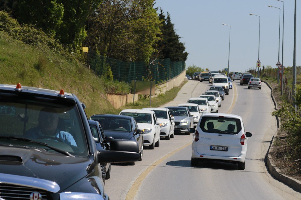 "Çerkez Cengiz" 10 Aylık Hapis İçin 100 Araçlık Konvoyla Cezaevine Gitti