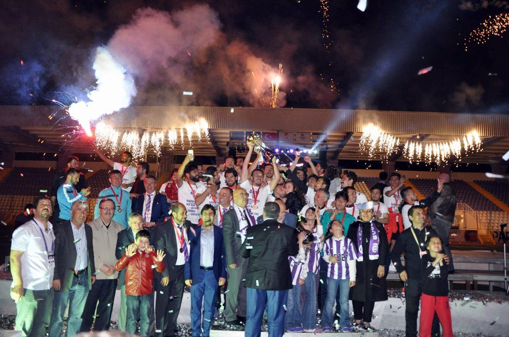 Spor Toto 3. Lig 3. Grup’da Şampiyon Afjet Afyonspor