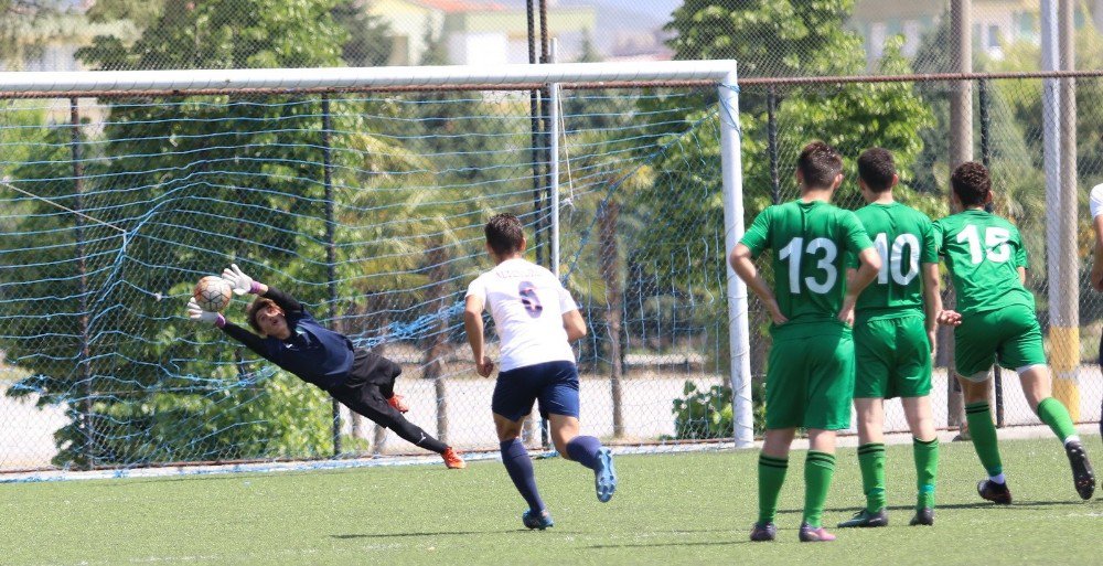 Altınordu U16 Ve U17 Takımları Şampiyon Oldu