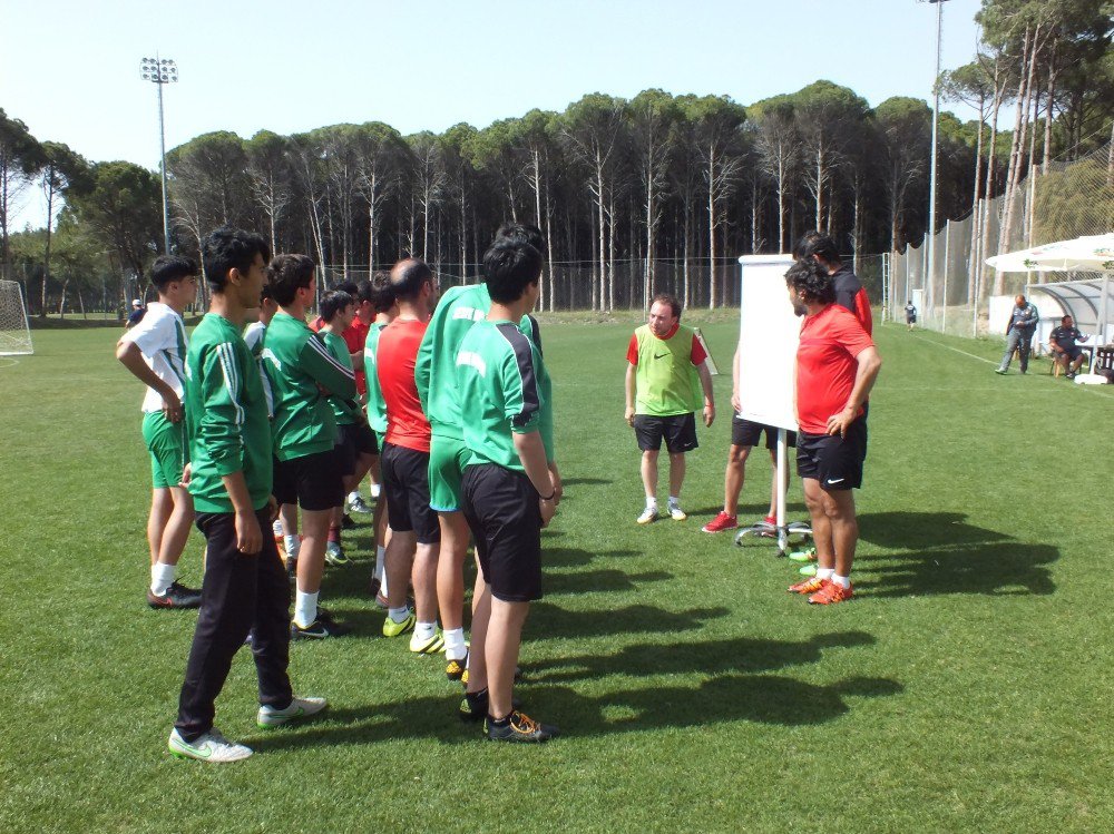 Tff Uefa B- Antrenör Kursu Antalya’da Yapıldı