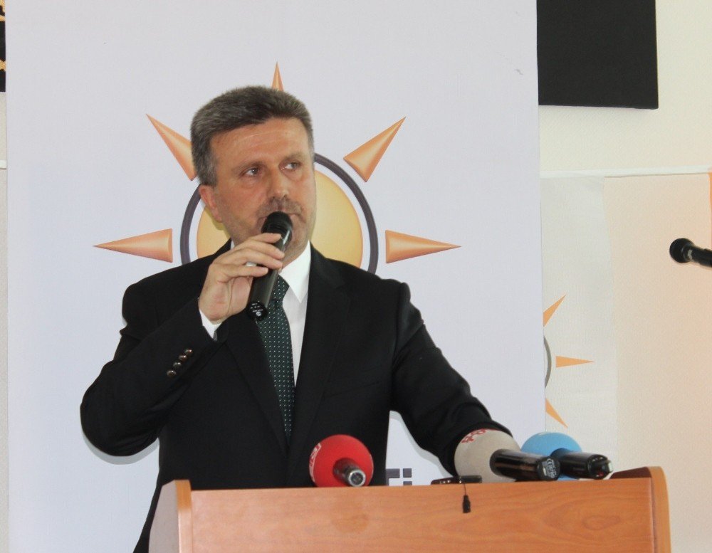 Ak Parti Elazığ Teşkilatında, Referandum Değerlendirme Toplantısı Yapıldı