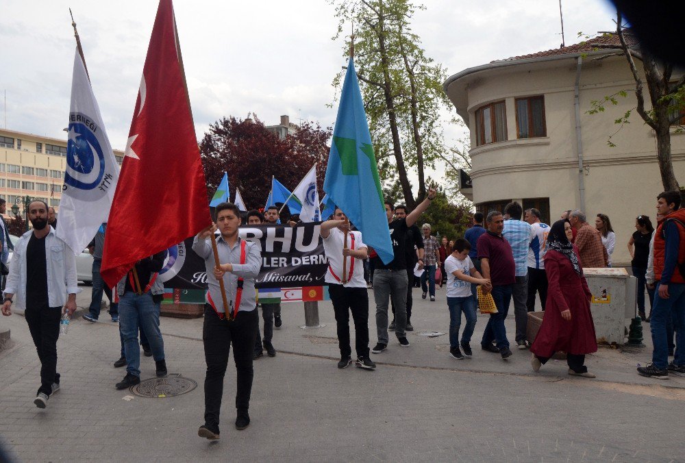 Orhun Derneği, 3 Mayıs Türkçülük Günü’nün 72. Yıldönümü İçin Yürüdü