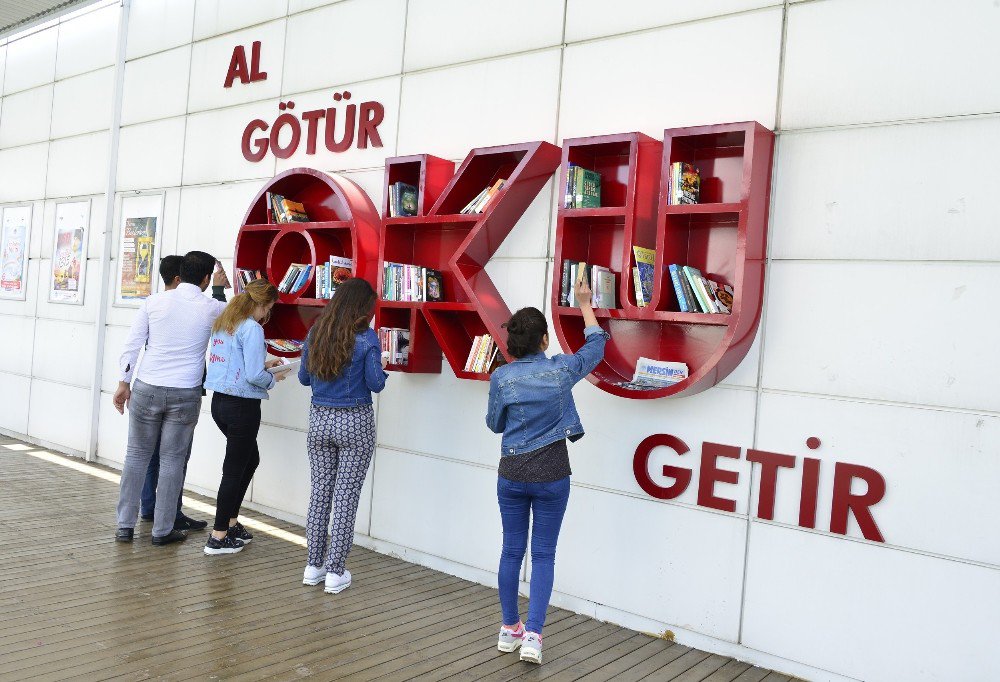 Mersin’de ’Al Götür, Oku Getir’ Projesi