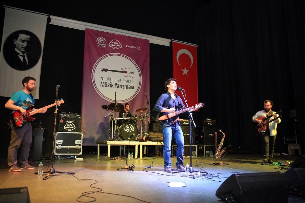 Nilüfer Liselerarası Müzik Yarışmasına Pinhani Damga Vurdu