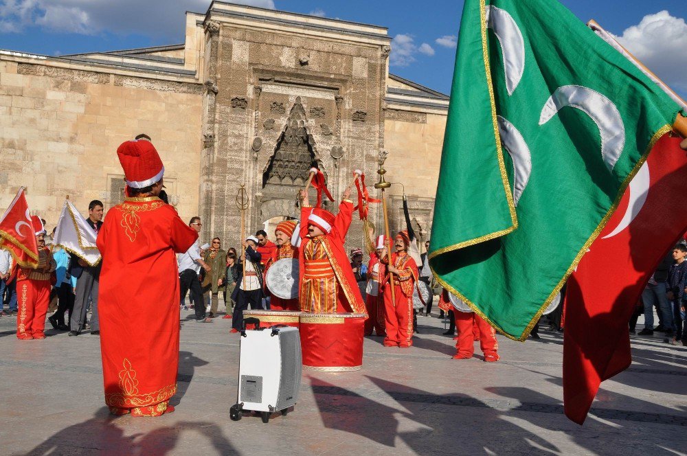 Miniklerin Mehter Takımı Büyüledi