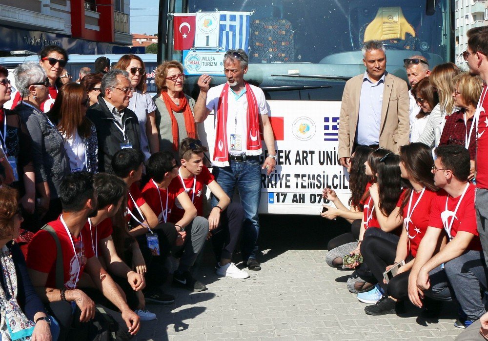 Türk Sanatçı Heyeti Yunanistan’da