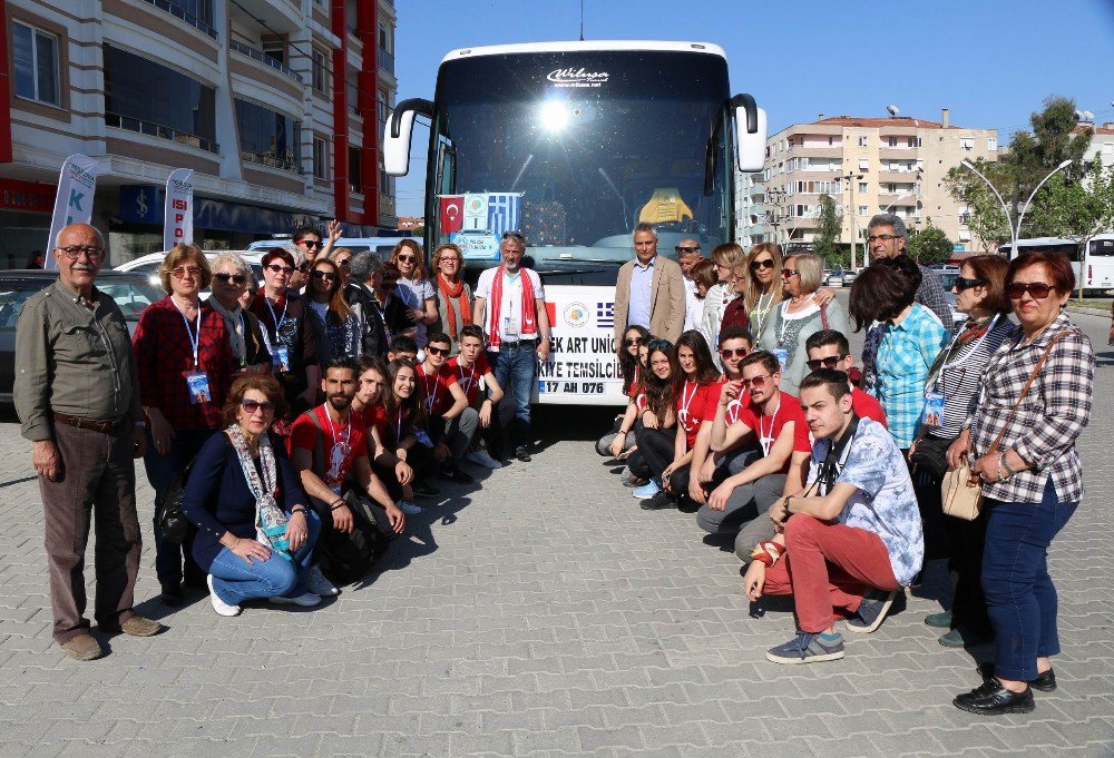 Türk Sanatçı Heyeti Yunanistan’da