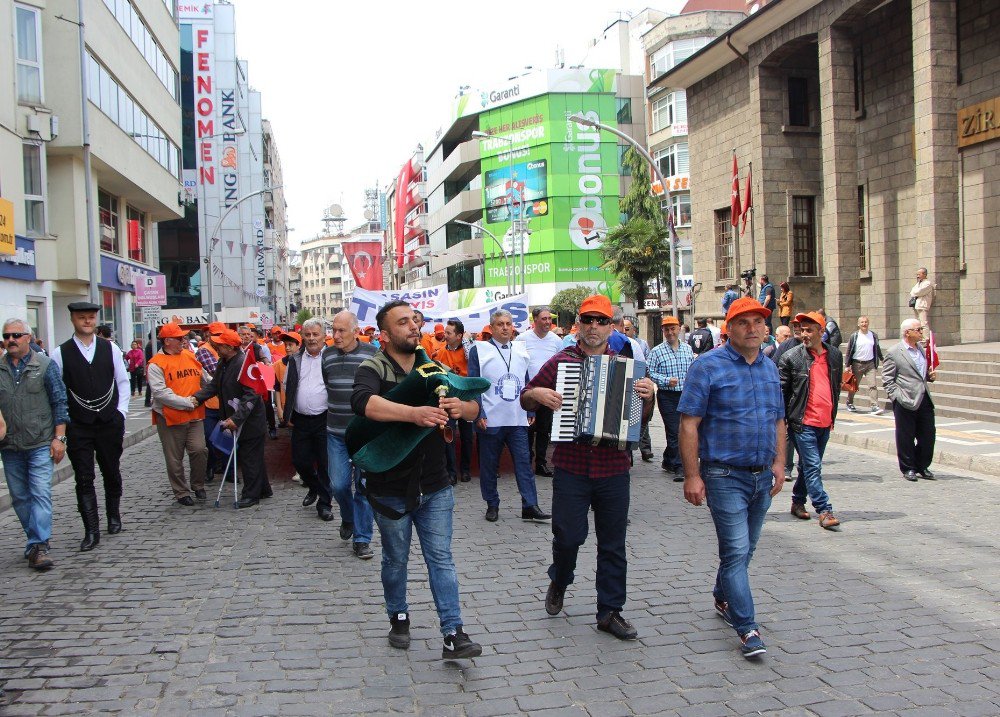 1 Mayıs Emek Ve Dayanışma Bayramı Trabzon’da Kutlandı