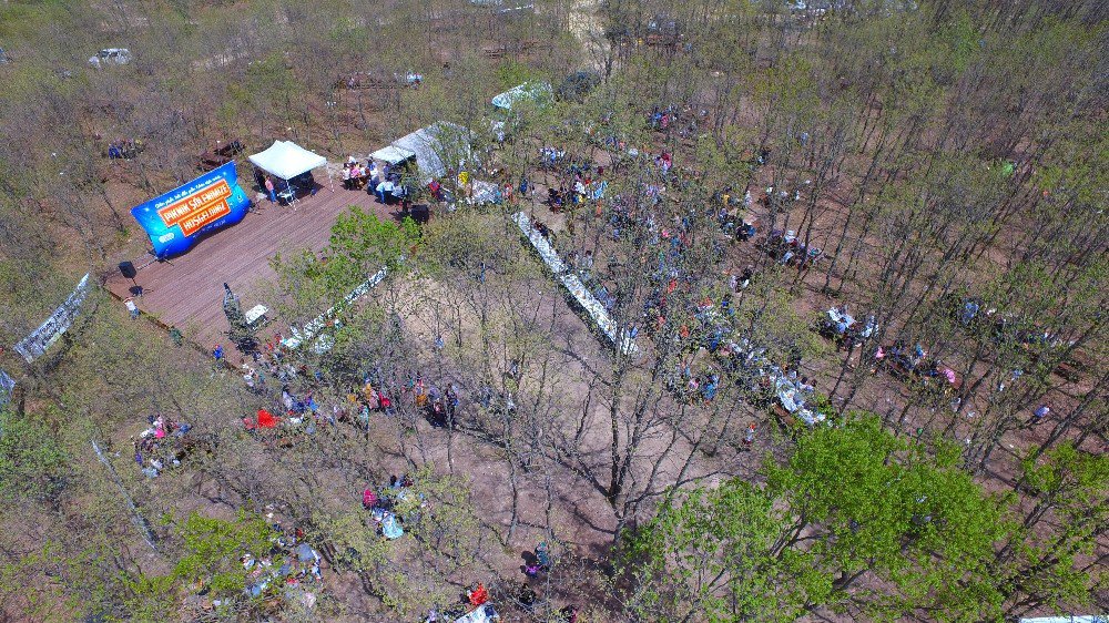 Kadın İşçilerin 1 Mayıs Pikniği Havadan Görüntülendi