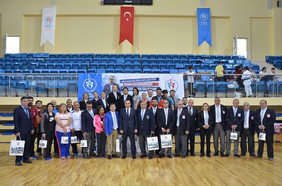 Okul Sporları Judo Küçükler Kız-erkek Grup Müsabakaları Başladı