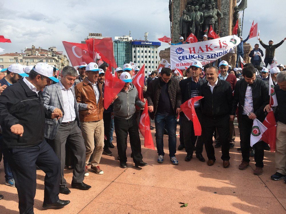 Hak-iş’ten Taksim’de Horonlu Kutlama