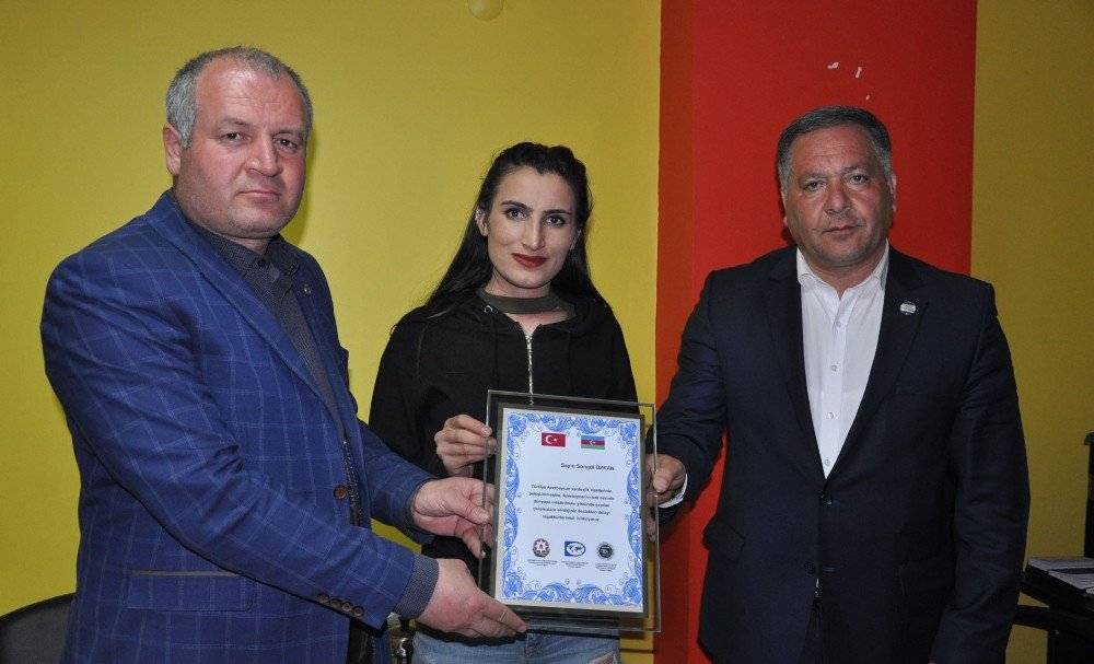 İha Kars Temsilciliğine Azerbaycan’dan Plaket