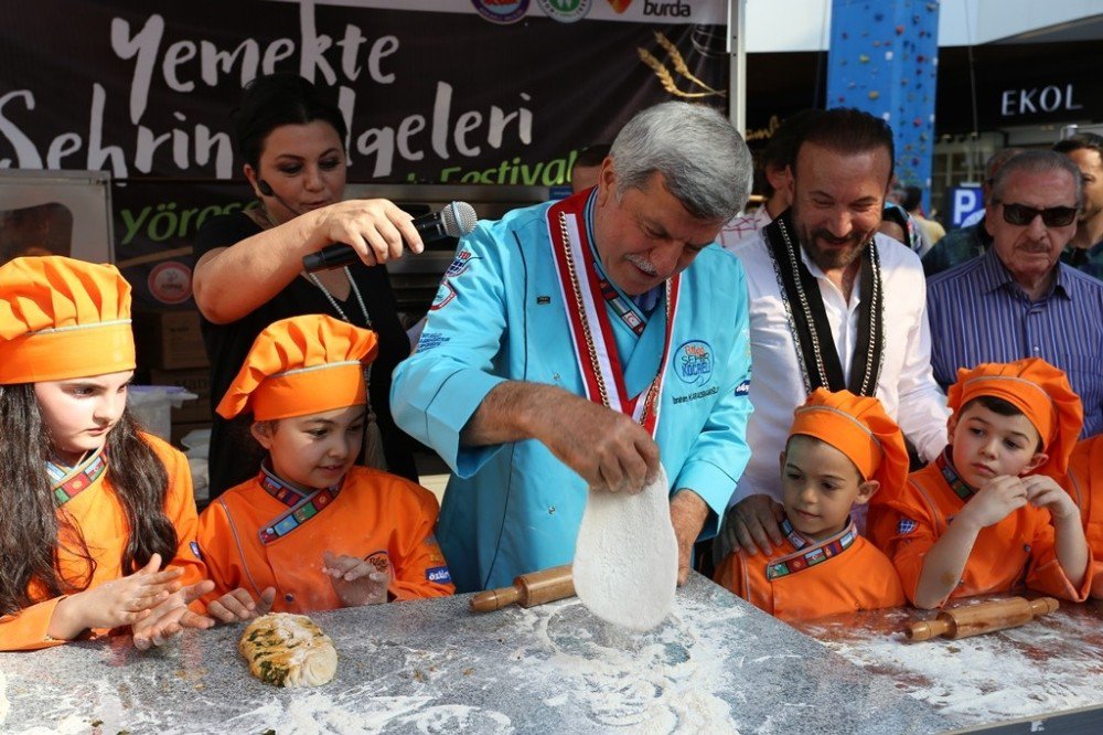 Yemekte Şehrin Bilgeleri Seçildi