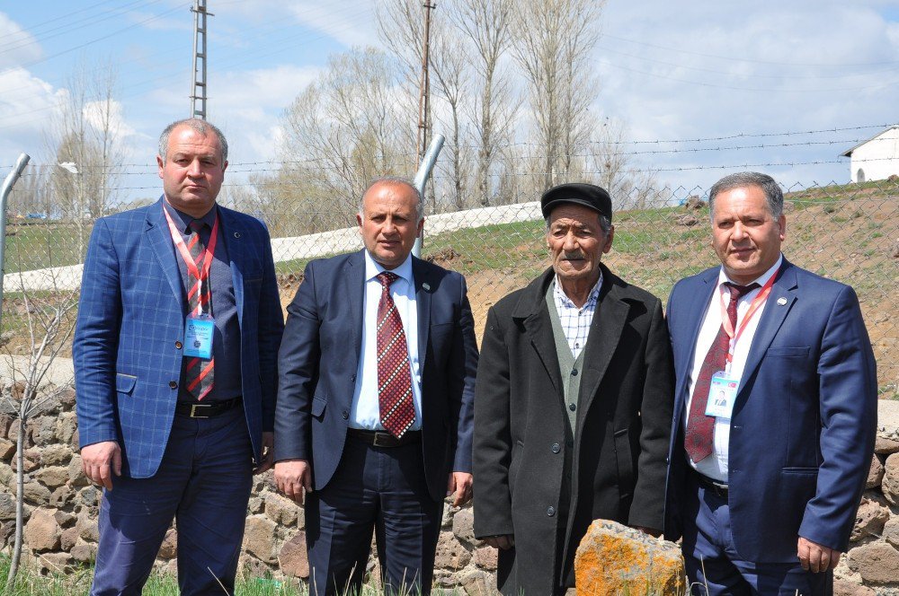 Azeri Halk Kahramanı’nın Abidesi Dikilecek