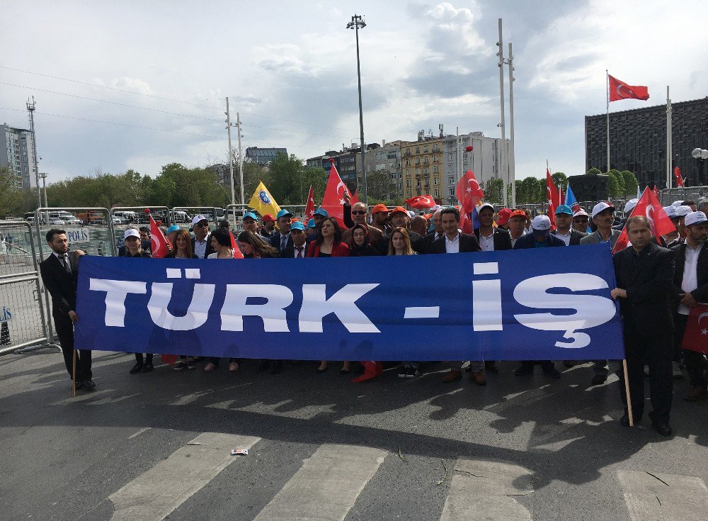 Türk-iş, 1 Mayıs 1977’de Ölenleri Andı