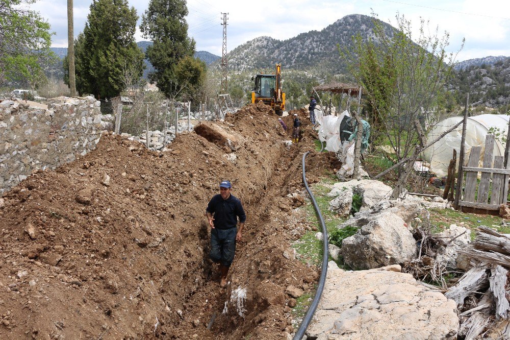 İbradı Başlar’da İçme Suyu Seferberliği