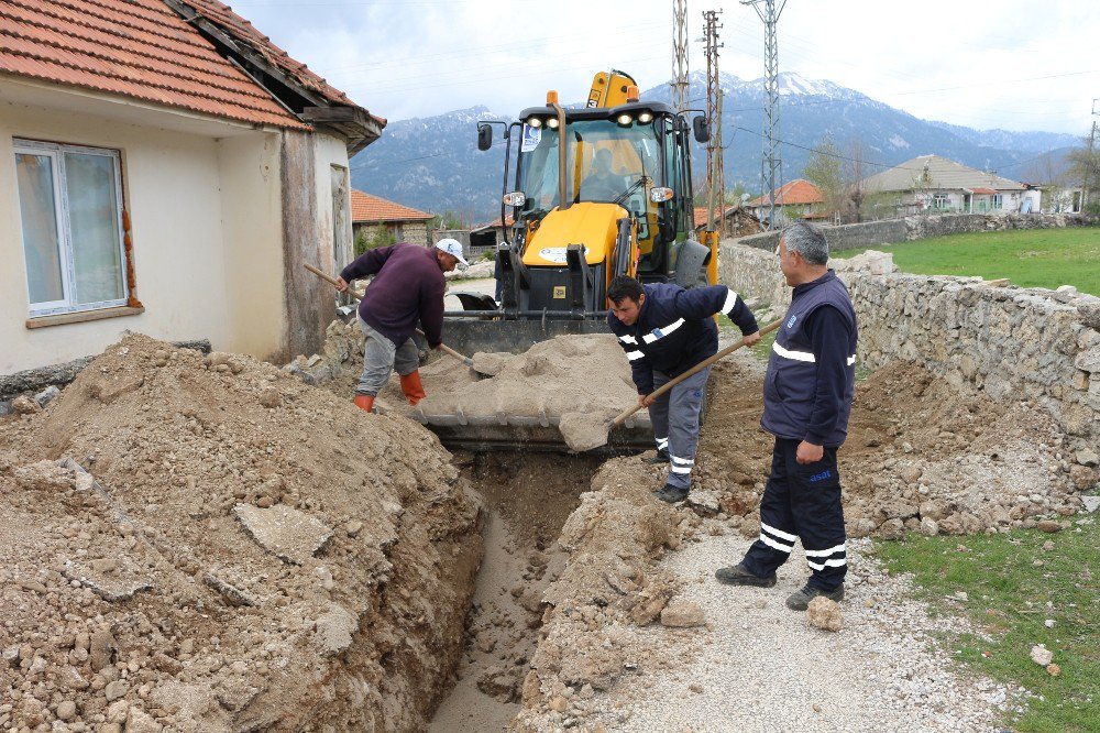 İbradı Başlar’da İçme Suyu Seferberliği