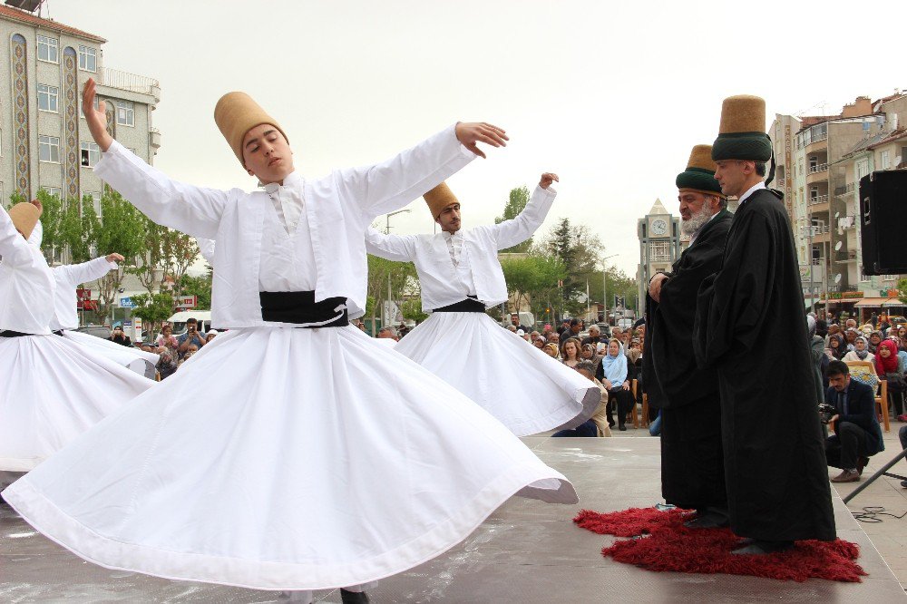 Hz. Mevlana Karaman’dan Temsili Olarak Konya’ya Uğurlandı