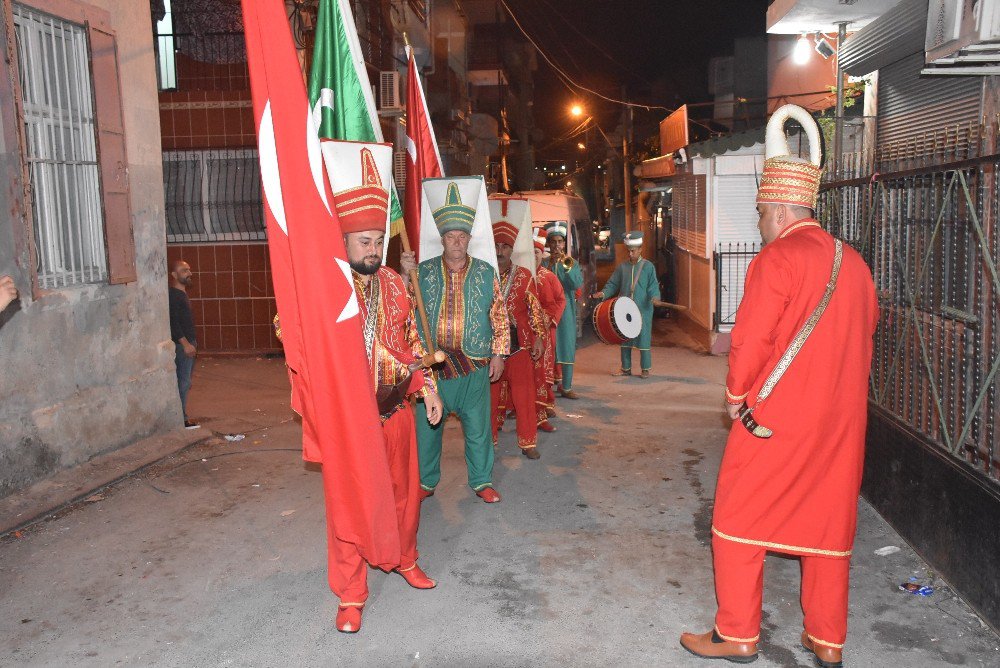 Asker Adayına Mehterli Uğurlama