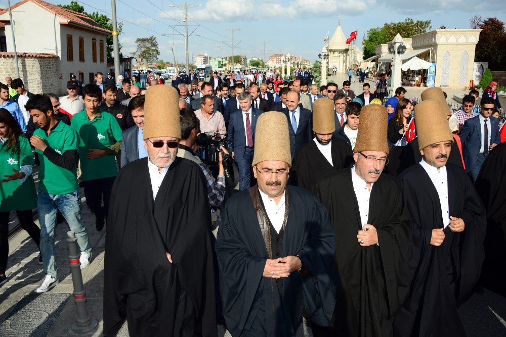 Konya, Hz. Mevlana Ve Ailesini 789. Kez Karşılamaya Hazırlanıyor