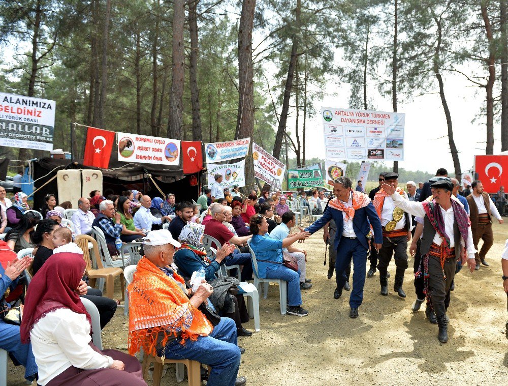 Başkan Uysal, ‘Keşkek Şöleni’ne Katıldı