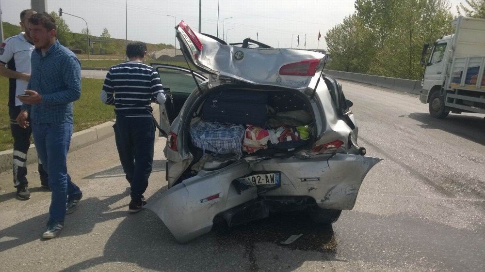 Samsun’da Trafik Kazası: 3 Yaralı