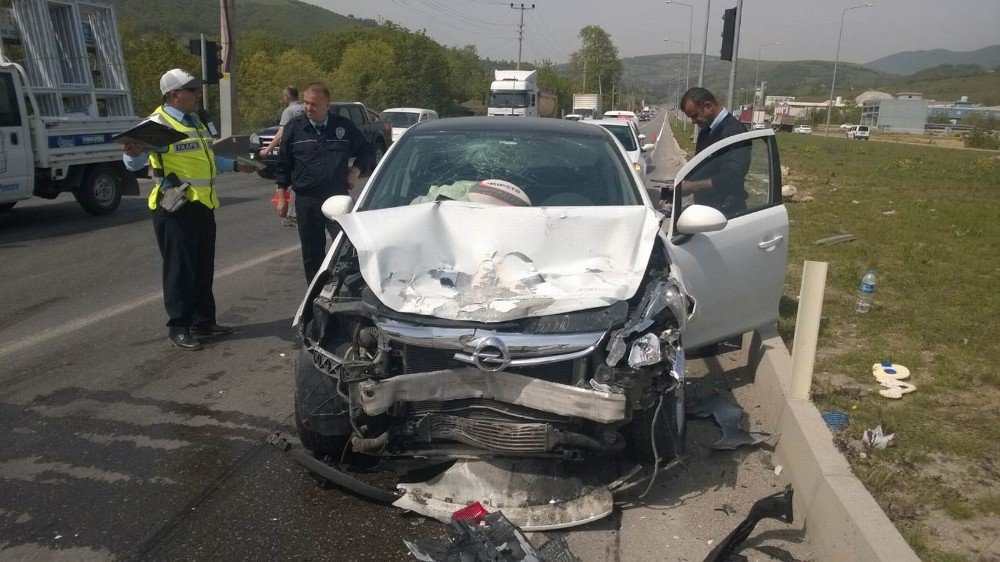 Samsun’da Trafik Kazası: 3 Yaralı